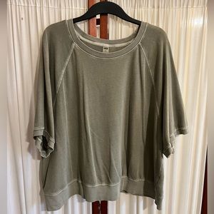 XXL Old Navy green women’s oversized shirt